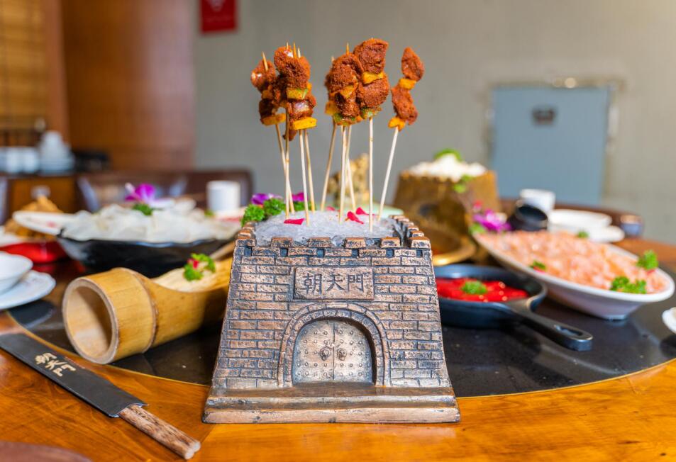 天長開火鍋加盟店，需了解這幾個行業(yè)趨向！