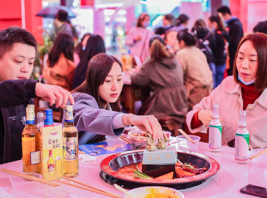 2022年想開一家小火鍋店有發展前途么？