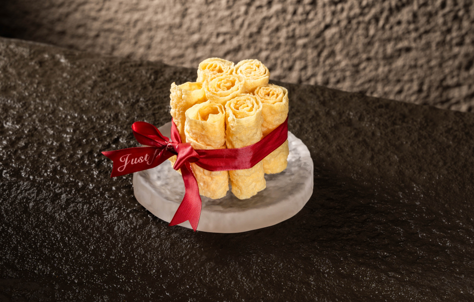 火鍋菜品，牛肥牛配上響鈴卷，讓們生意一下火了！