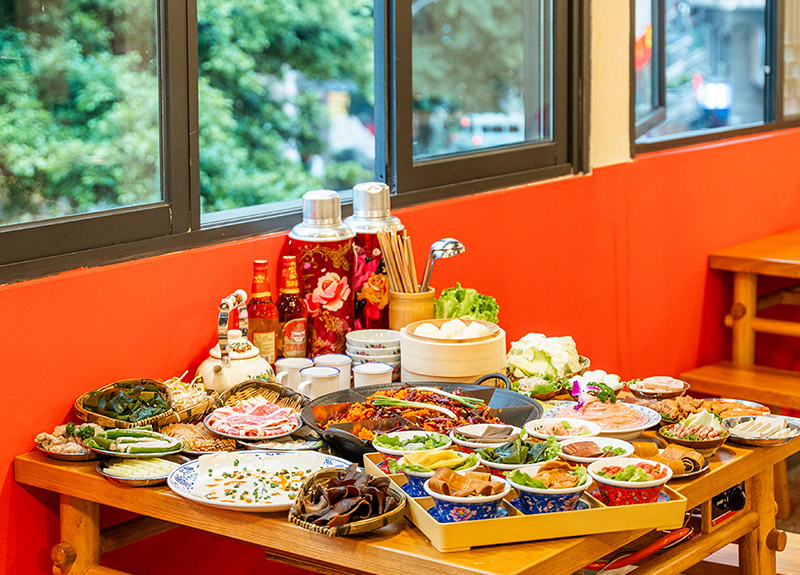 朝天門巷子全家福